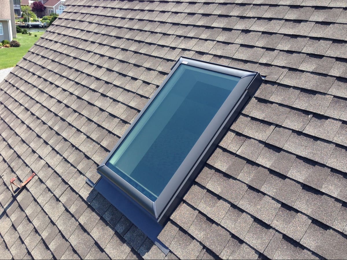Nivelo Construction LLC Roofing Orange, NJ Installs roofs
